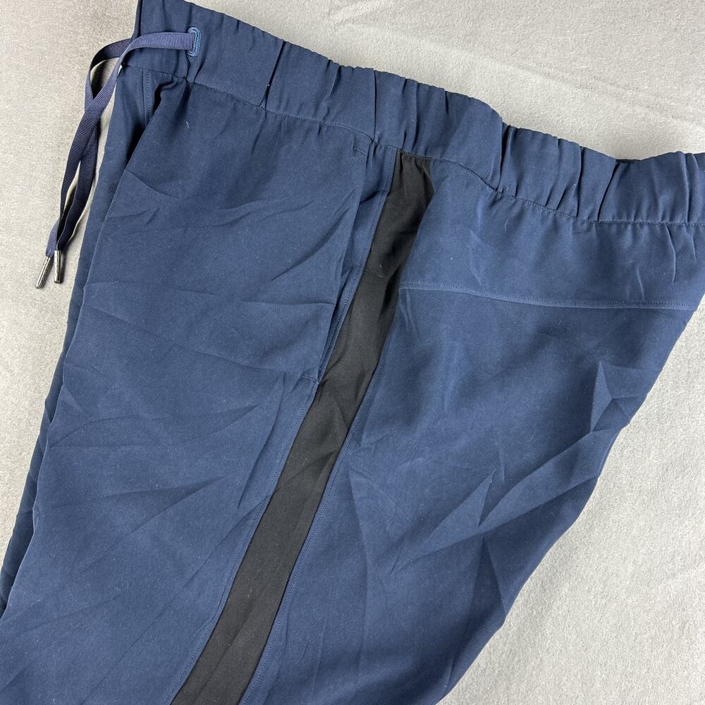 Lululemon Navy With Black Stripe On The Fly Ankle Pants W5BM5 Size 10 Women